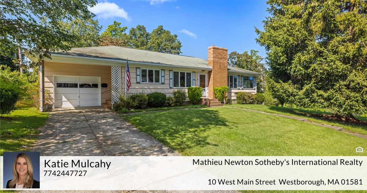 4 Whitin Ave, Whitinsville, MA 01588